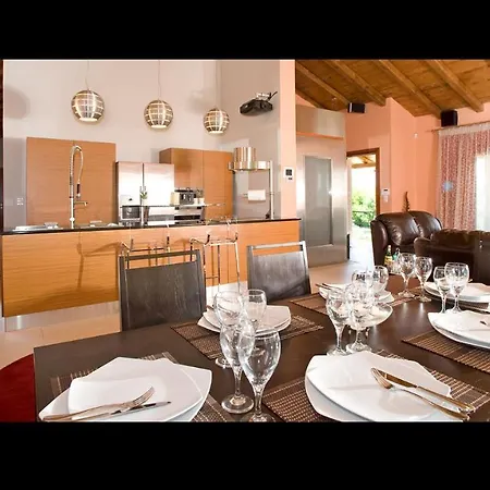 Vip Luxury Privilege Exclusive * Gouvia