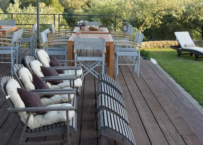 Vip Luxury Privilege Exclusive * Gouviá